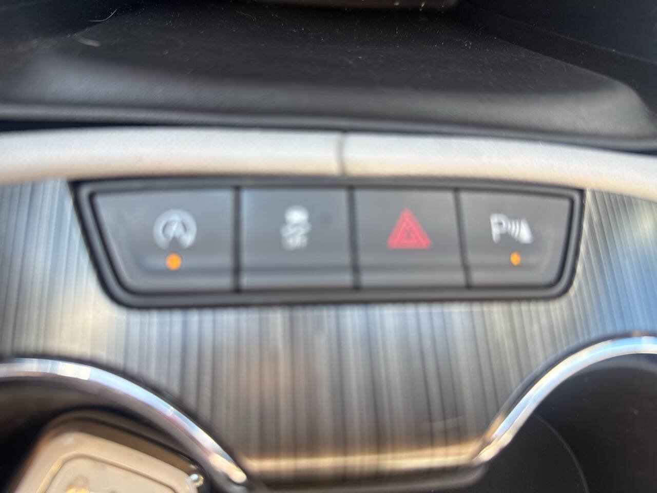 Used 2021 GMC Acadia SLT FWD image 58