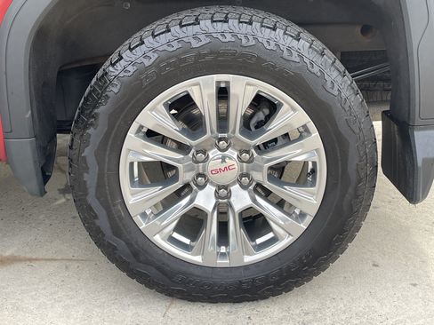 Used 2024 GMC Sierra 1500 Denali w/ Technology Package AWD/4WD image 36