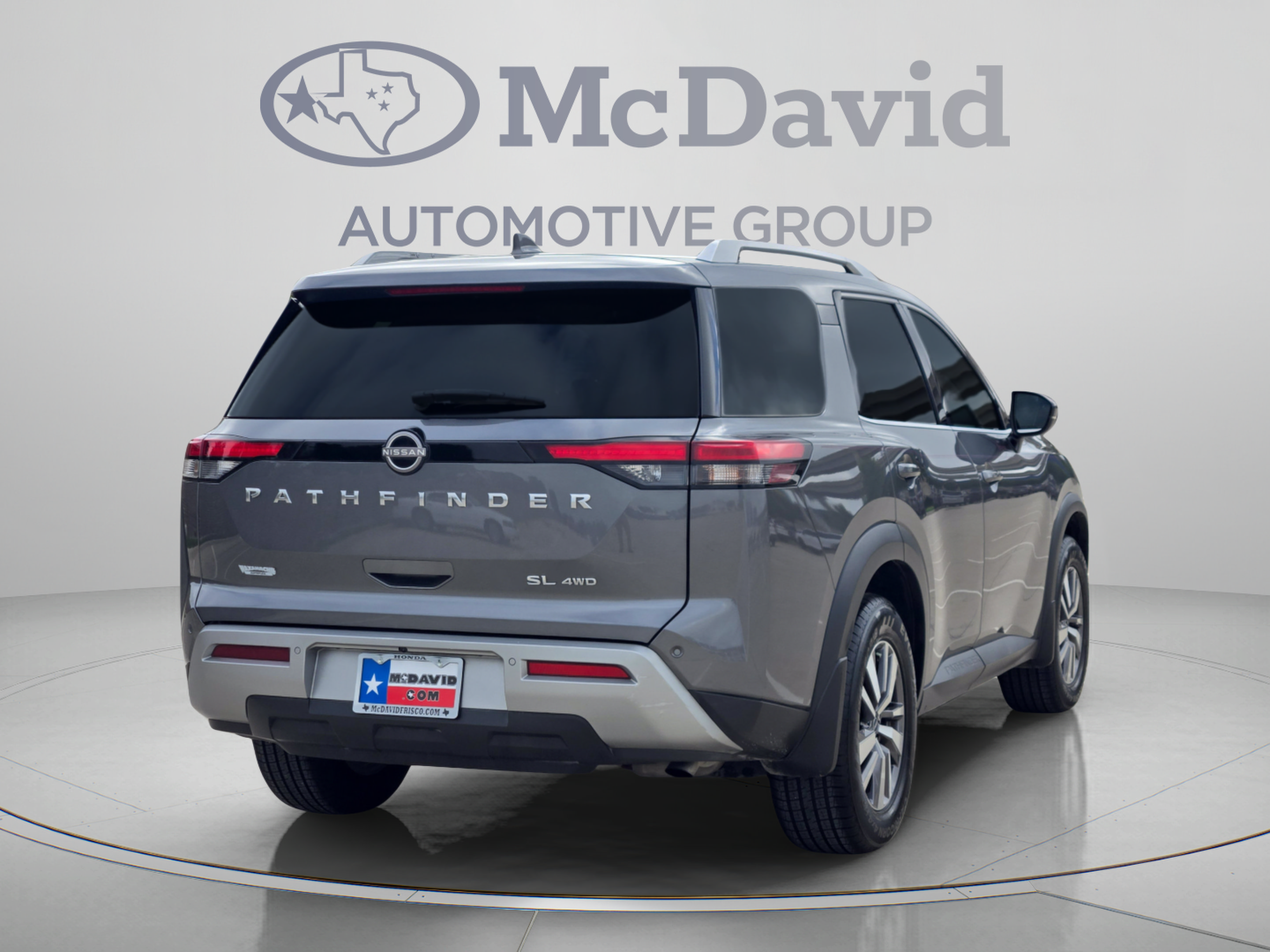 Used 2023 Nissan Pathfinder SL AWD/4WD image 6