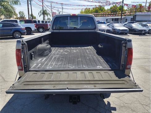 Used 2005 Ford F250 XL RWD image 12