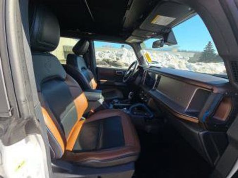 Used 2021 Ford Bronco Outer Banks image 8