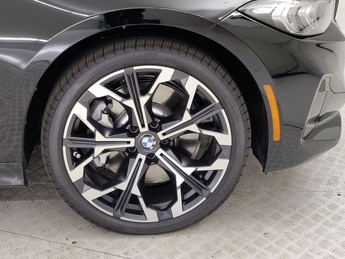 Used 2025 BMW 330i Sedan w/ Convenience Package image 4