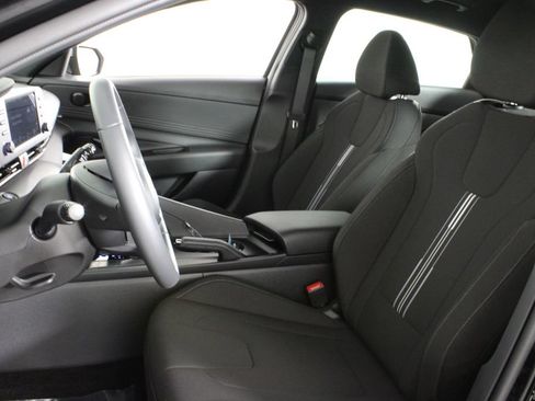 Certified 2026 Hyundai Elantra Sport FWD image 20
