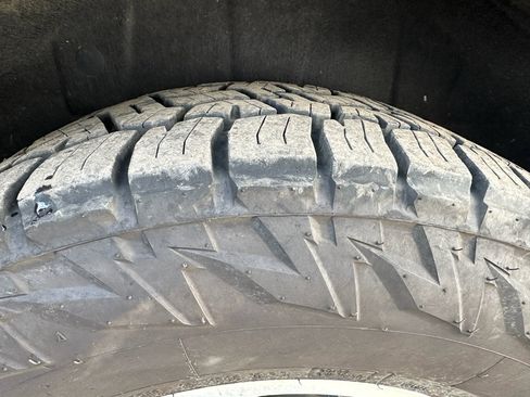 Certified 2022 Ford Expedition Timberline image 19