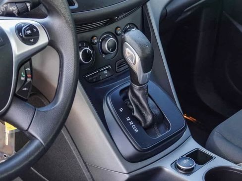 Used 2014 Ford Escape S image 18