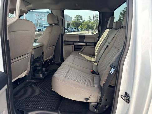 Used 2022 Ford F350 XLT AWD/4WD image 11