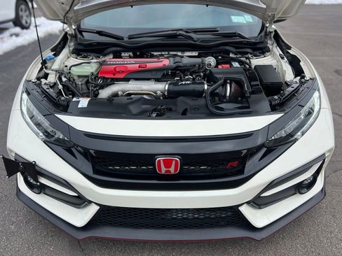 Used 2021 Honda Civic Type R image 40