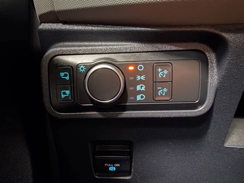 Used 2022 Ford Bronco Badlands image 27