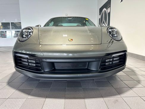 Used 2020 Porsche 911 Carrera S RWD image 2