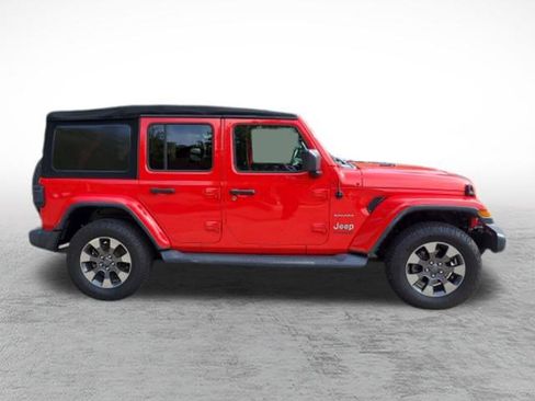 Used 2018 Jeep Wrangler Unlimited Sahara image 5