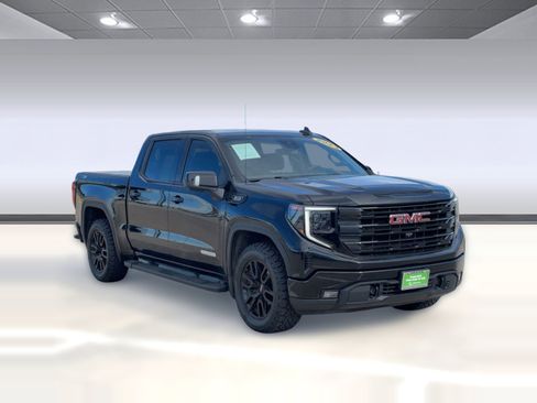 Used 2023 GMC Sierra 1500 Elevation w/ Elevation Premium Package image 7