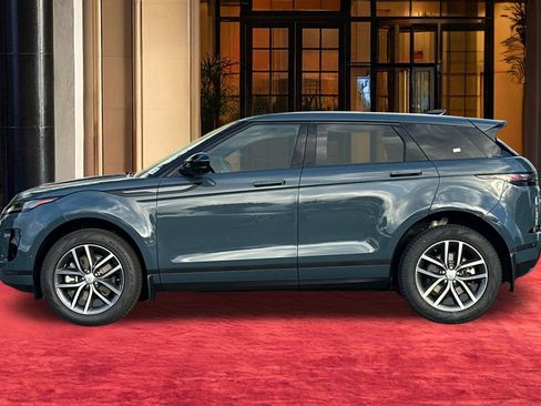 New 2026 Land Rover Range Rover Evoque S image 3