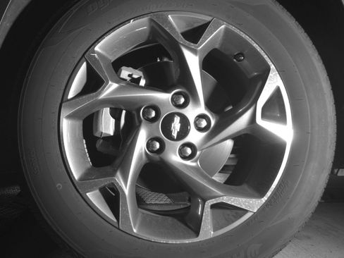 Used 2025 Chevrolet Trax LT image 12