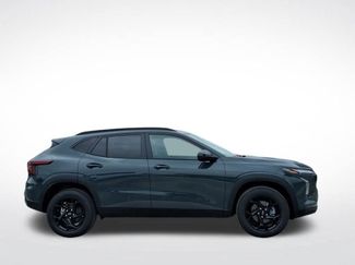New 2026 Chevrolet Trax LT w/ Driver Confidence Package FWD video 2