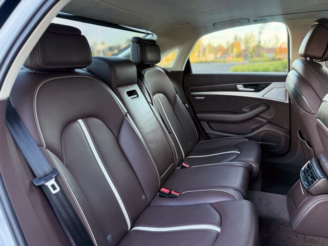 Used 2013 Audi S8 AWD/4WD image 38
