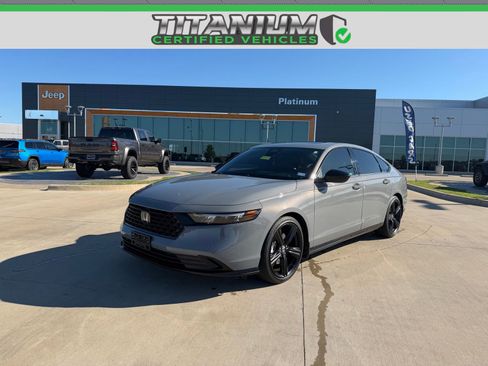 Used 2024 Honda Accord Sport image 1