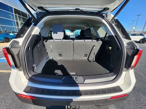 New 2026 Ford Explorer Active image 26