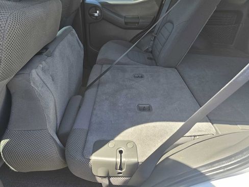 Used 2008 Nissan Xterra X image 25
