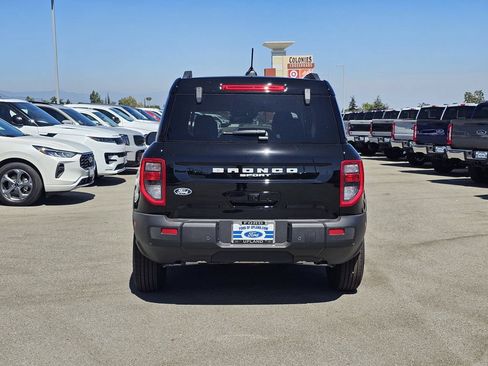 New 2026 Ford Bronco Sport Outer Banks AWD/4WD image 6
