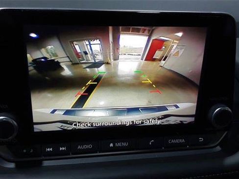 Used 2026 Nissan Rogue SV AWD/4WD image 23