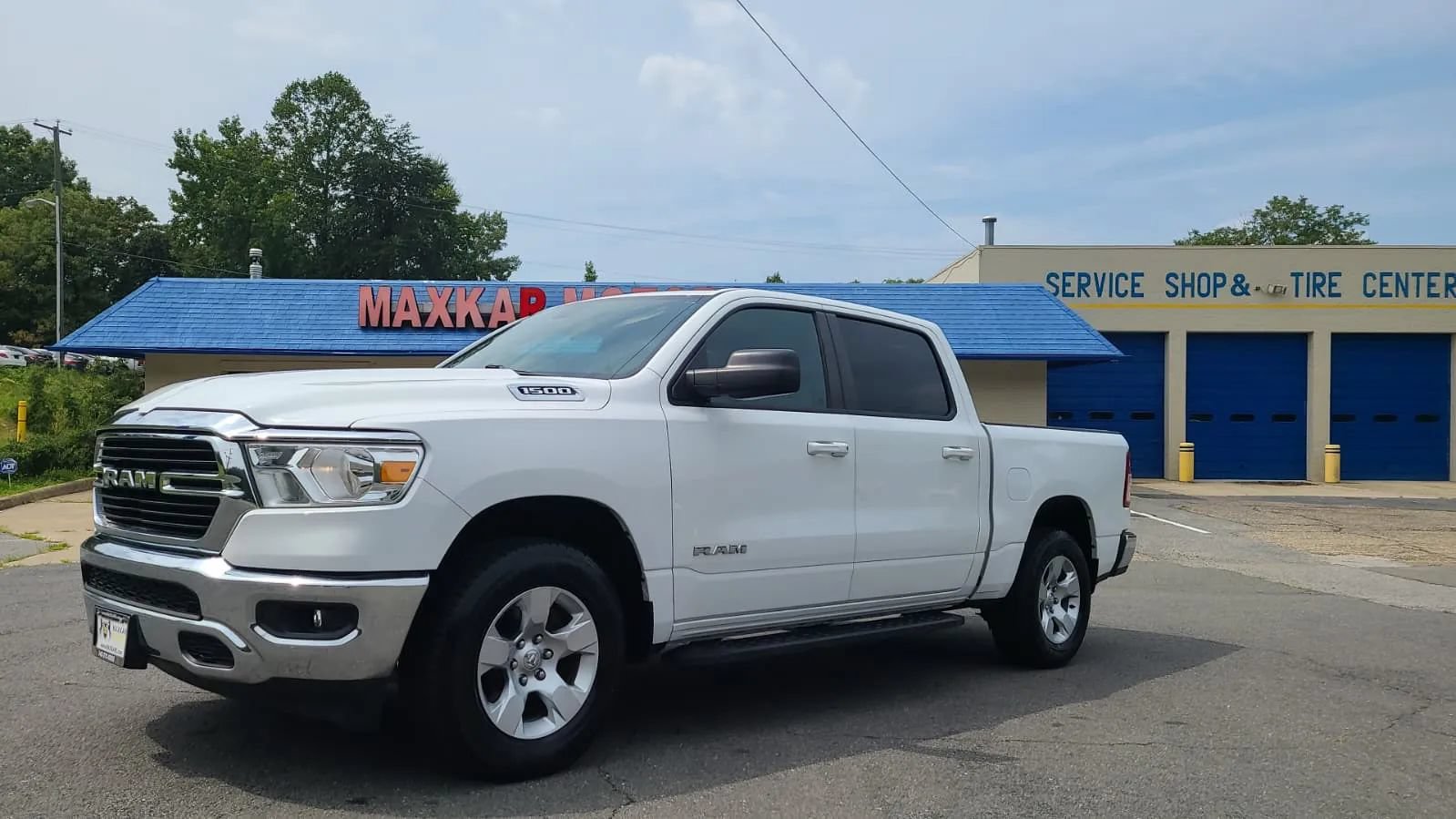 Used 2021 RAM 1500 Big Horn AWD/4WD image 2