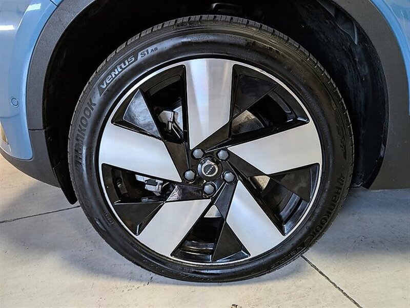 Used 2023 Volvo C40 P8 Recharge Ultimate AWD/4WD image 15