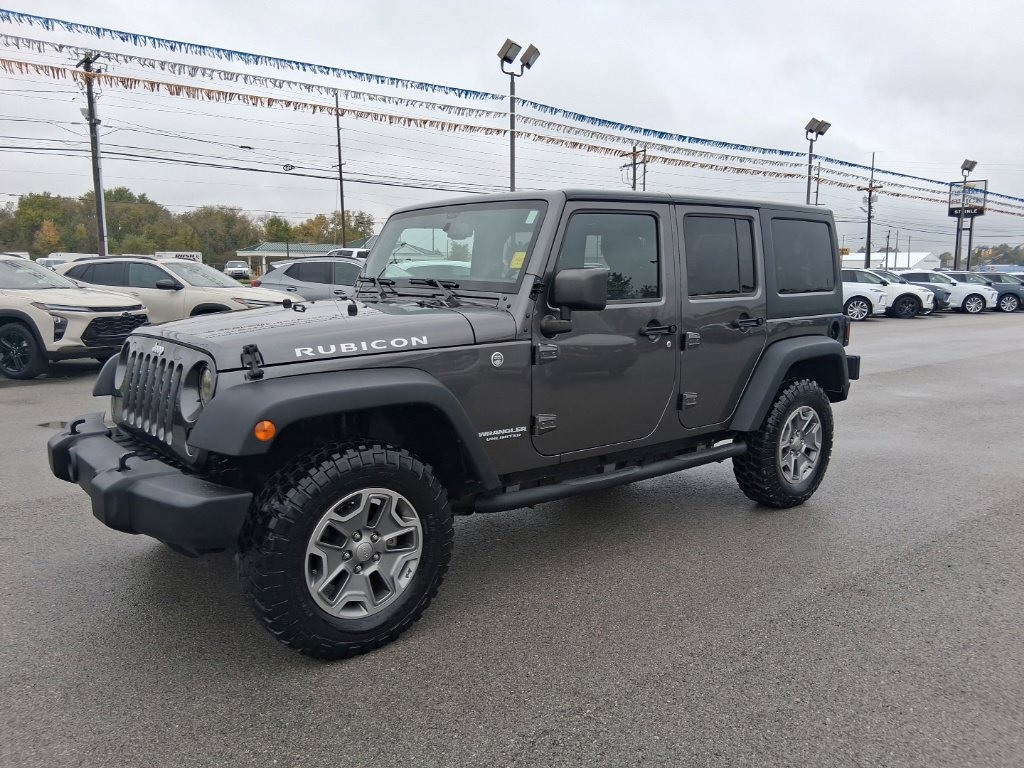 Used 2016 Jeep Wrangler Unlimited Rubicon w/ Connectivity Group AWD/4WD image 2