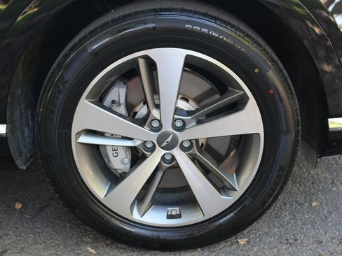 Used 2023 Genesis GV80 2.5T w/ Prestige 20" Package AWD/4WD image 91