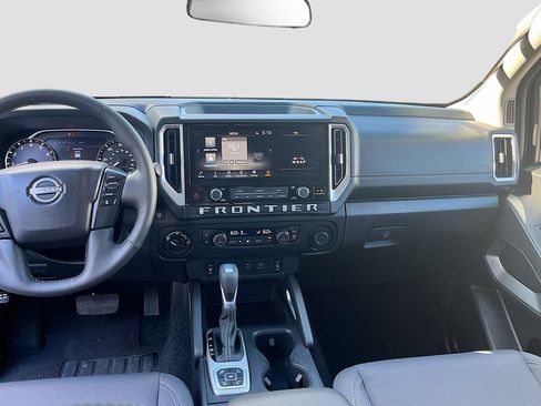 Used 2026 Nissan Frontier SV w/ SV Convenience Package AWD/4WD image 14