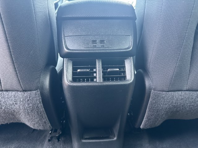 Used 2025 Chevrolet Equinox LT AWD/4WD image 31
