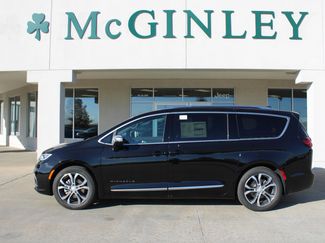 New 2026 Chrysler Pacifica Pinnacle video 1
