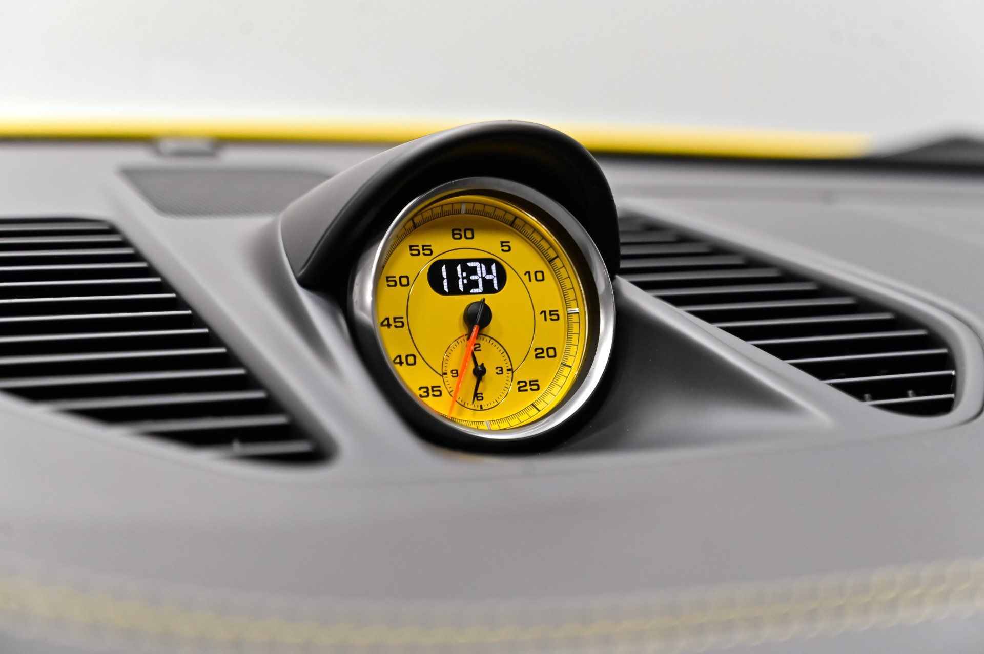 Used 2018 Porsche 911 Carrera T RWD image 58