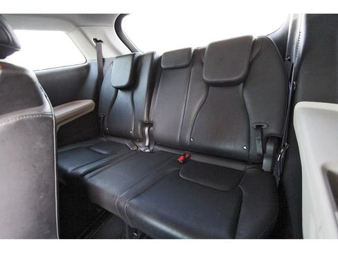 Used 2022 Kia Carnival LX FWD image 13
