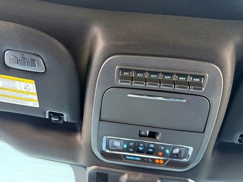 New 2026 Ford F350 4x4 Crew Cab Super Duty image 23