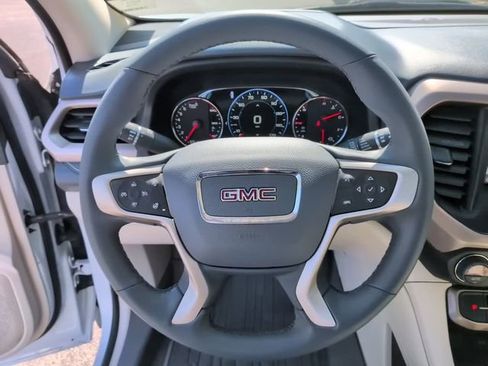 Certified 2023 GMC Acadia Denali w/ Denali Ultimate Package AWD/4WD image 22