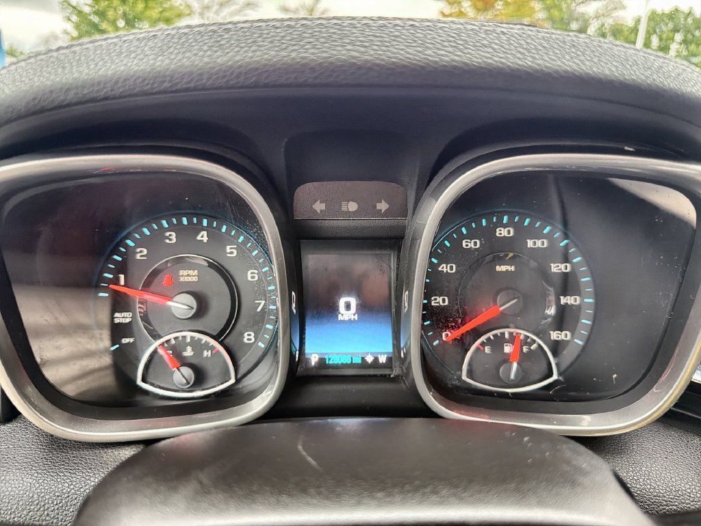 Used 2015 Chevrolet Malibu LT w/ Power Convenience Package FWD image 10