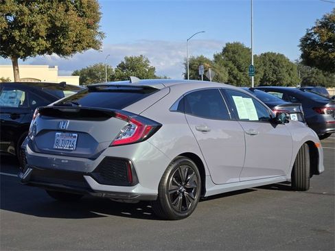 Used 2019 Honda Civic EX image 4