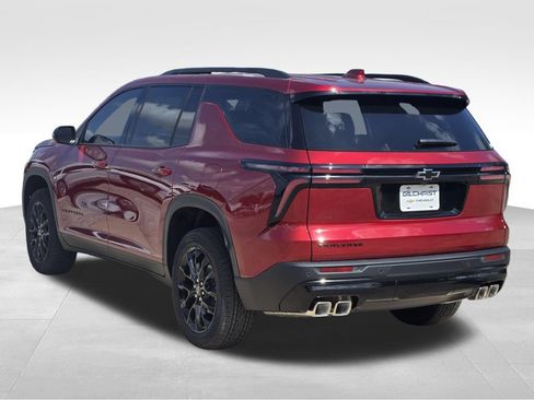 New 2026 Chevrolet Traverse LT w/ Midnight/Sport Edition FWD image 5