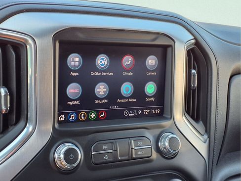 Used 2022 GMC Sierra 2500 SLT w/ SLT Convenience Package image 24