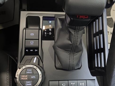 Used 2026 Toyota 4Runner TRD Off-Road Premium image 32