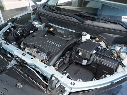 Used 2022 Chevrolet Equinox LT FWD image 17