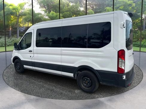 Used 2025 Ford Transit 350 XLT RWD image 7