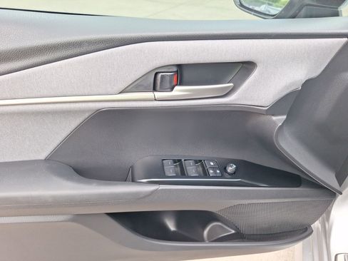 Used 2025 Toyota Camry LE image 17