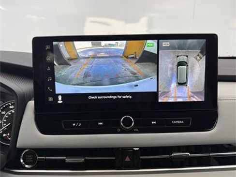 New 2025 Mitsubishi Outlander SE image 18