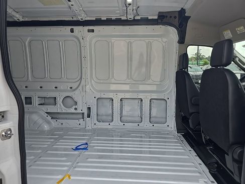 New 2025 Ford Transit 250 148 Medium Roof RWD image 16