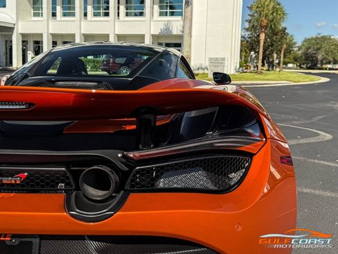 Used 2018 McLaren 720S Luxury image 54