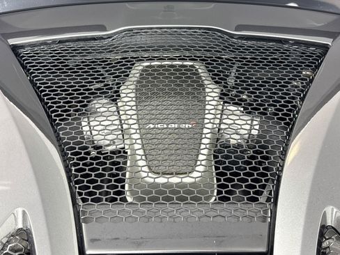 Used 2020 McLaren 620R RWD image 32