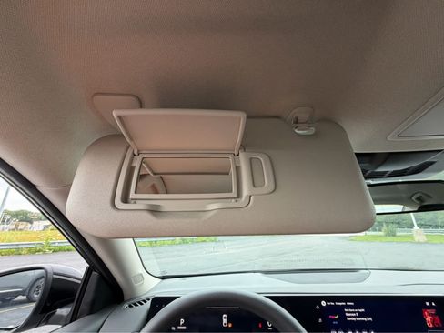 Used 2026 Nissan Sentra SV w/ Floor Mat Package FWD image 30