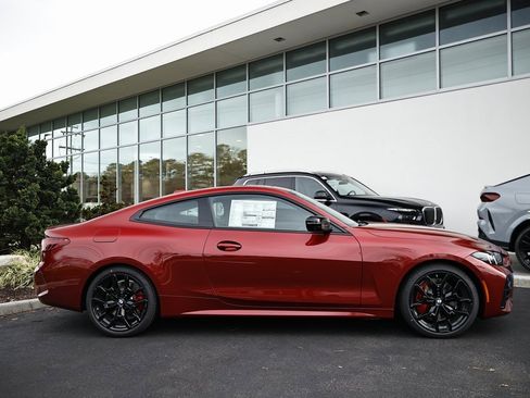 New 2026 BMW 430i Coupe w/ M Sport Package image 4