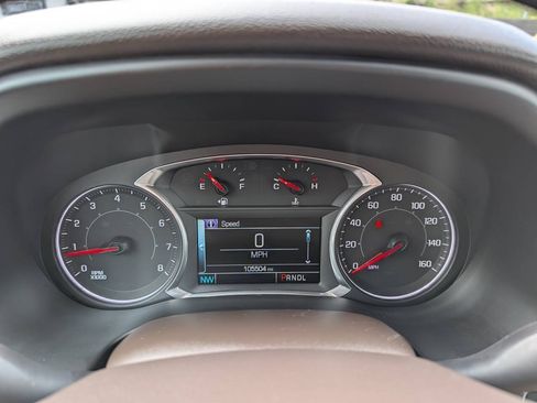 Used 2018 GMC Acadia SLT AWD/4WD image 16